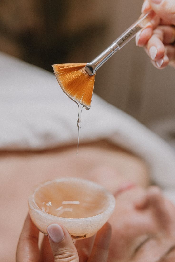 Kemiska peelingar- anpassas efter kundens hudtyp och hudens tillstånd